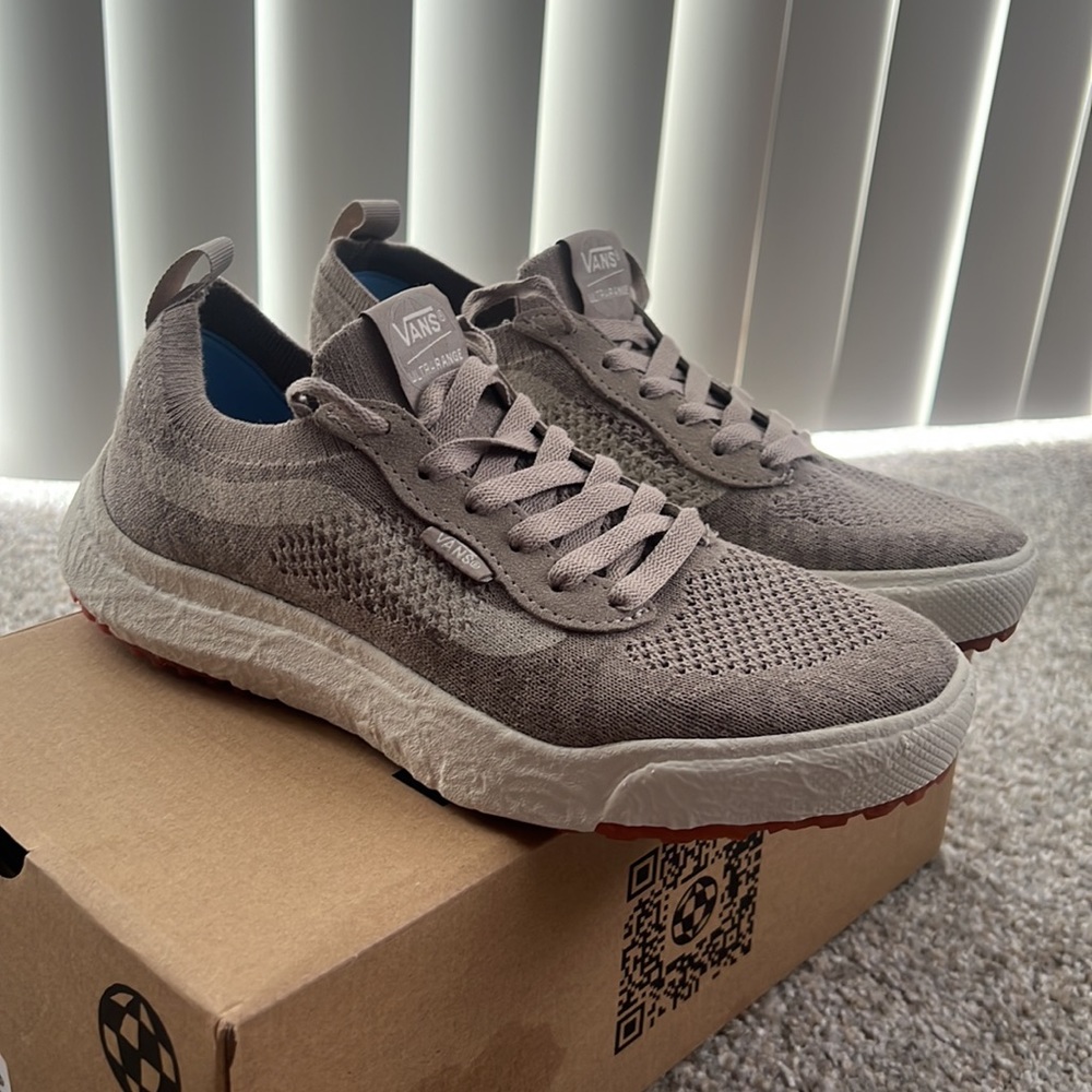 Vans UltraRange VR3 Skate Shoes Sneakers Cobblestone Tan EcoCush Women’s 8.5